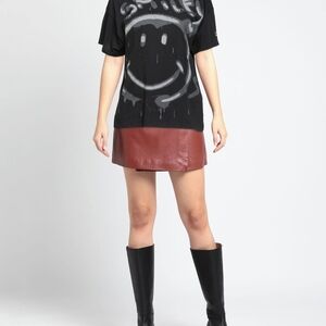 Champion "Smiley" Brand Black  Short Sleeve Casual Tee Medium